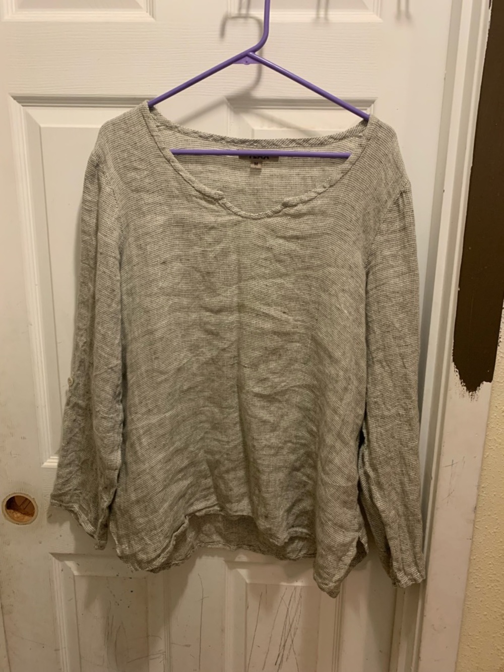 FLAX Women’s Relaxed Scoop Neck Long Sleeve Top - Light Gray M